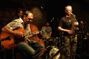 UJ4tet