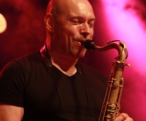 Antonio Cuadros De Béjar & Latin Affairs - The Monday Sessions: Arno Haas plays Standards