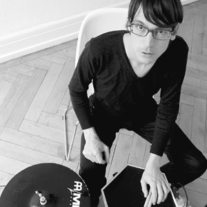 musikbrigade pres.: give it to the drummer - Oli Rubow und DJ